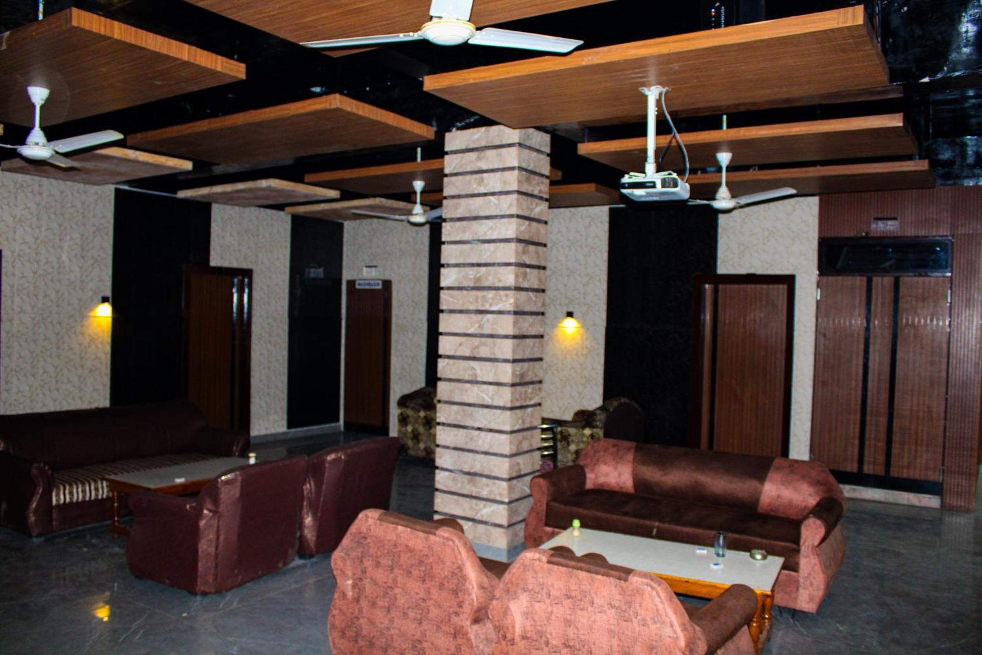 Sangam Hotel Chirawa Exterior foto